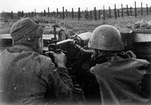 Covering a field with a Maxim HMG Covering a field with a Maxim HMG