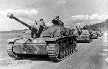 Sturmi Assault Guns head to the front Sturmi Assault Guns head to the front