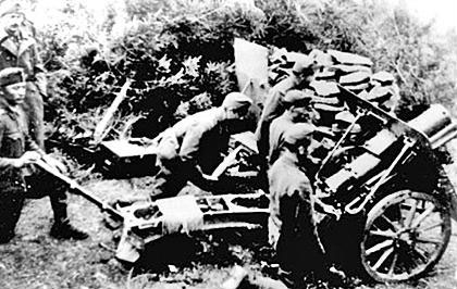 Mountain artillery with 75mm Skoda 15M guns