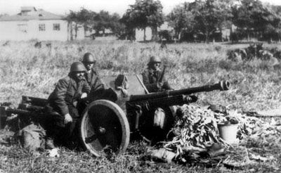 Romanian Schnieder 47mm anti-tank gun. Romanian Schnieder 47mm anti-tank gun.