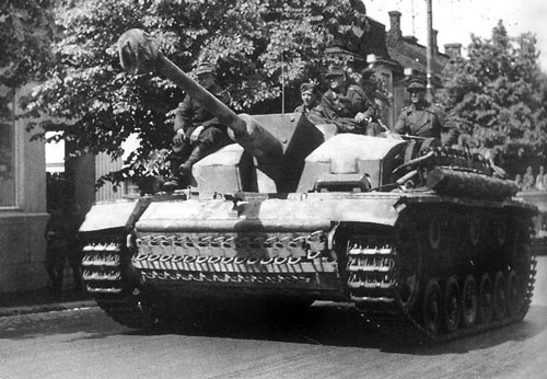 303. Sturmgeschütz Brigade StuG III G 303. Sturmgeschütz Brigade StuG III G