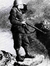 An Italian infantryman