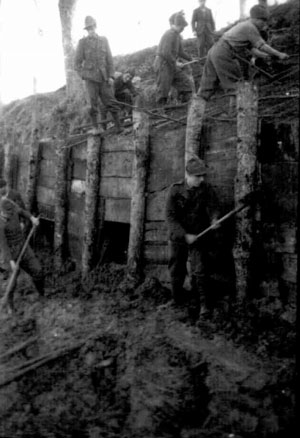 Monterosa troops prepare defences on the Garfagnana front
