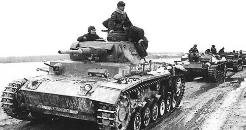 Soviet captured Panzer III and StuG III D Soviet captured Panzer III and StuG III D