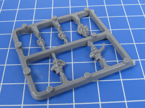 Assembling The Plastic Panzer IV (Late) Assembling The Plastic Panzer IV (Late)