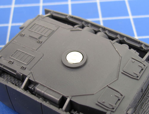 Assembling The Plastic Panzer IV (Late)