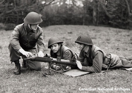 Canadians training with the PIAT Canadians training with the PIAT