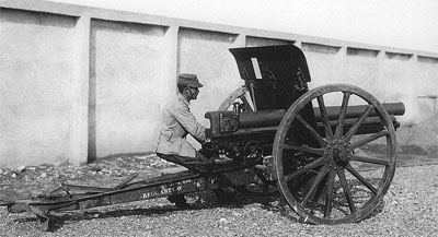 Cannone da 75/27 modello 06 in its original form Cannone da 75/27 modello 06 in its original form